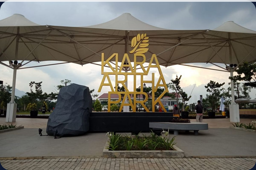 Kiara Artha Park Bandung